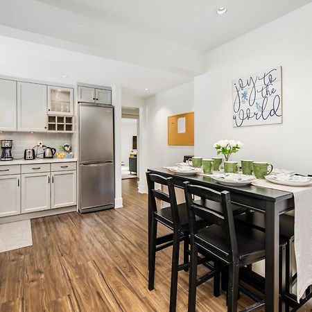 Gorgeous 4 Bedroom Garden Level Suite At Vancouver West & Ubc 外观 照片